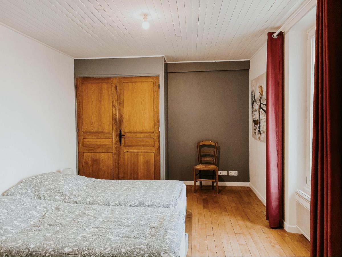 Le Val Suzenay Guest House Vendeuvre-sur-Barse Exterior photo